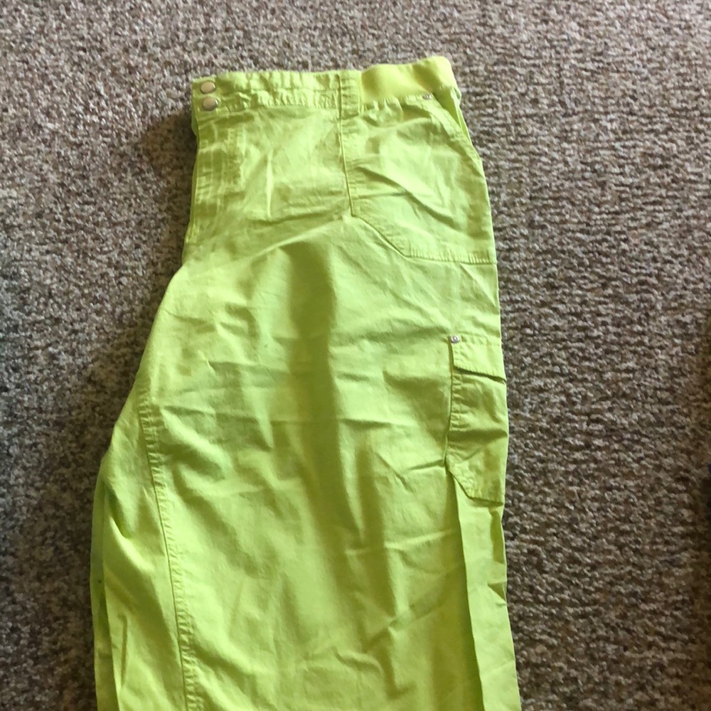Lime green capris